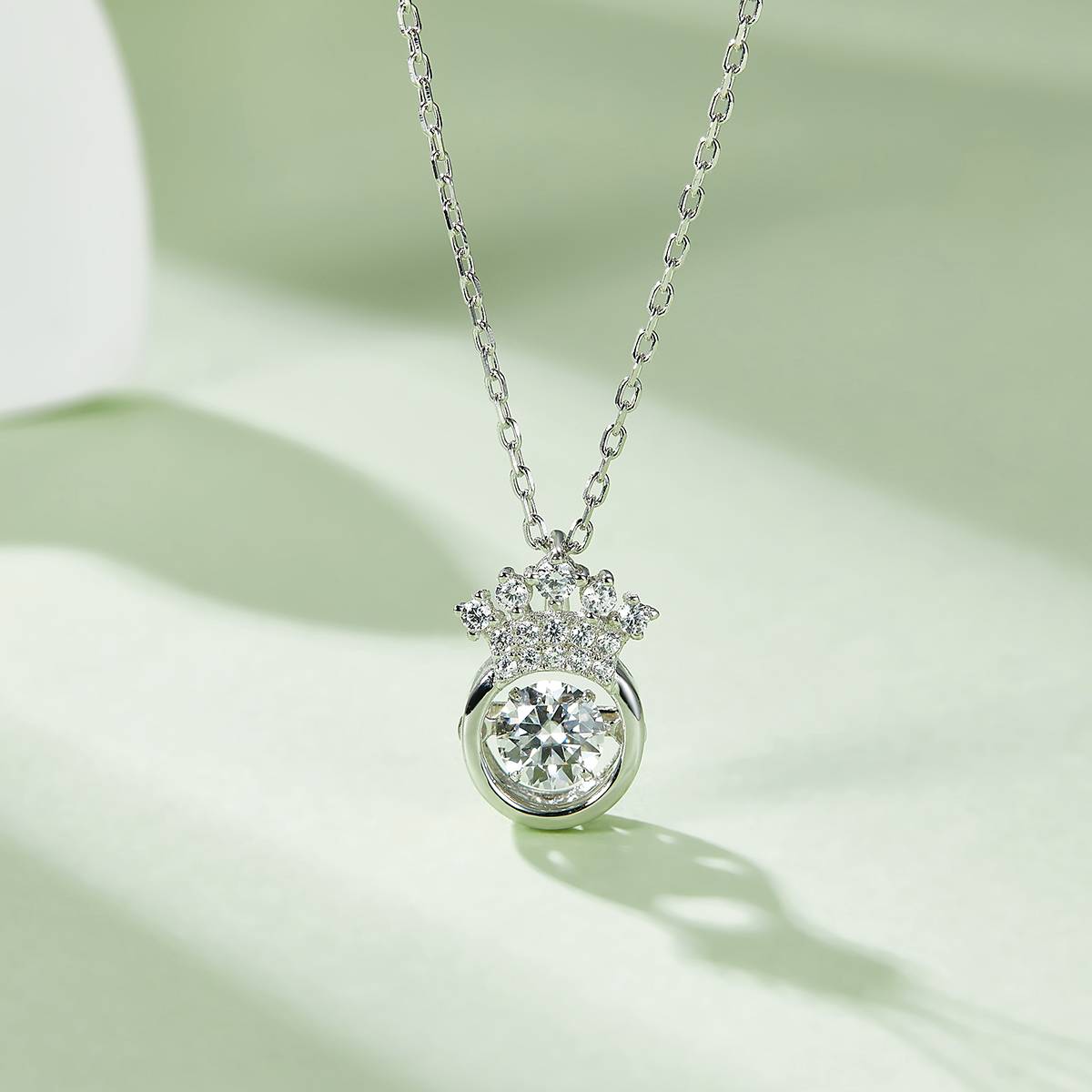 Dynamic Crown S925 Silver Plated Platinum Moissanite Necklace 50 Points D-Class